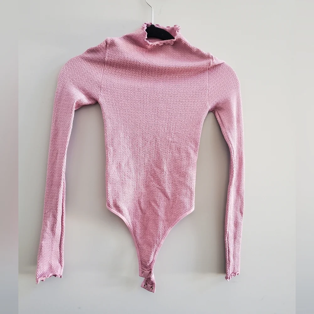Free people Mara mockneck bodysuit. NWOT. Womens xs/s - Picture 3 of 6